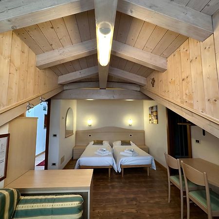 Hotel Garni Maffei Pinzolo Εξωτερικό φωτογραφία
