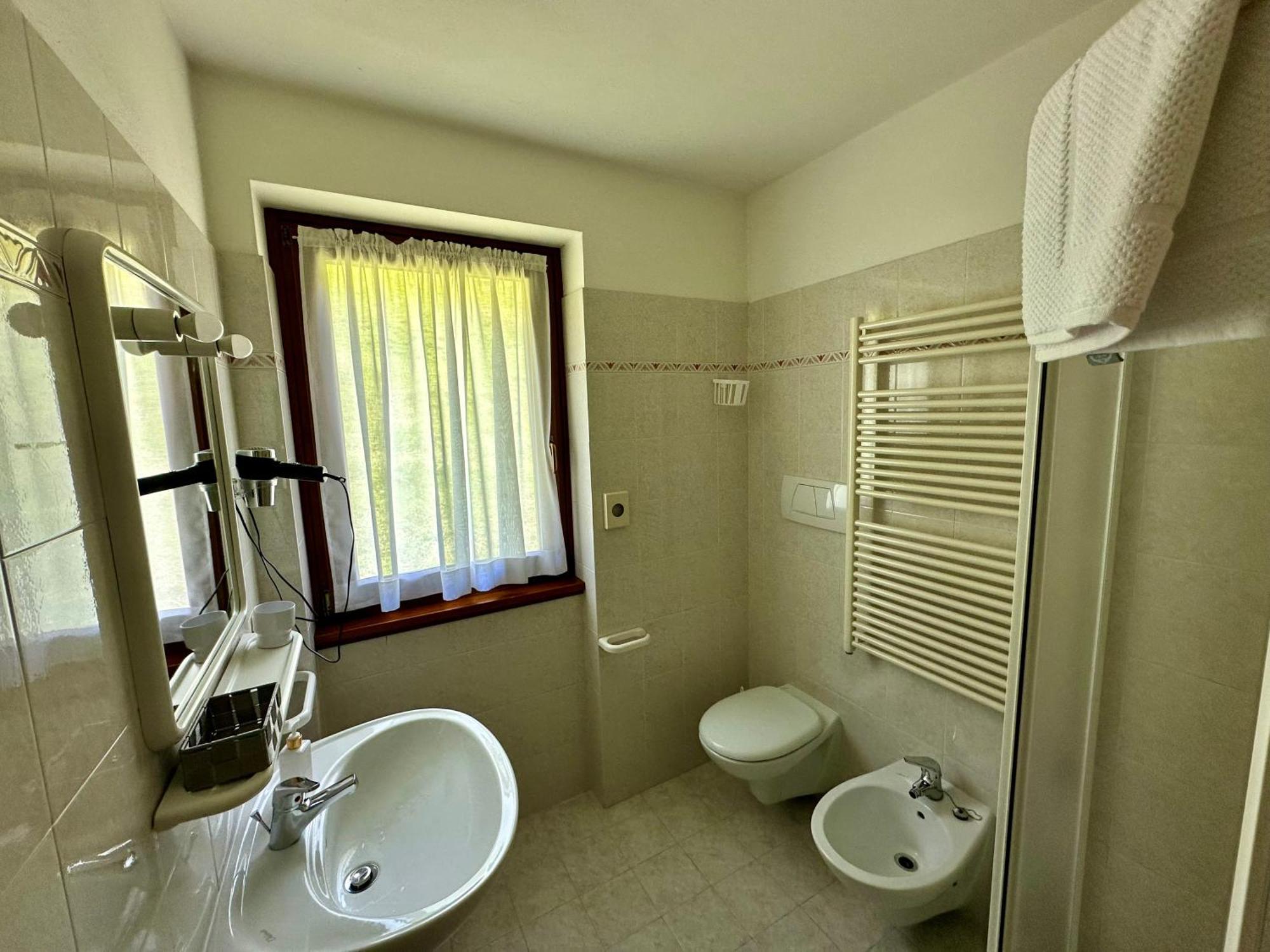 Hotel Garni Maffei Pinzolo Εξωτερικό φωτογραφία