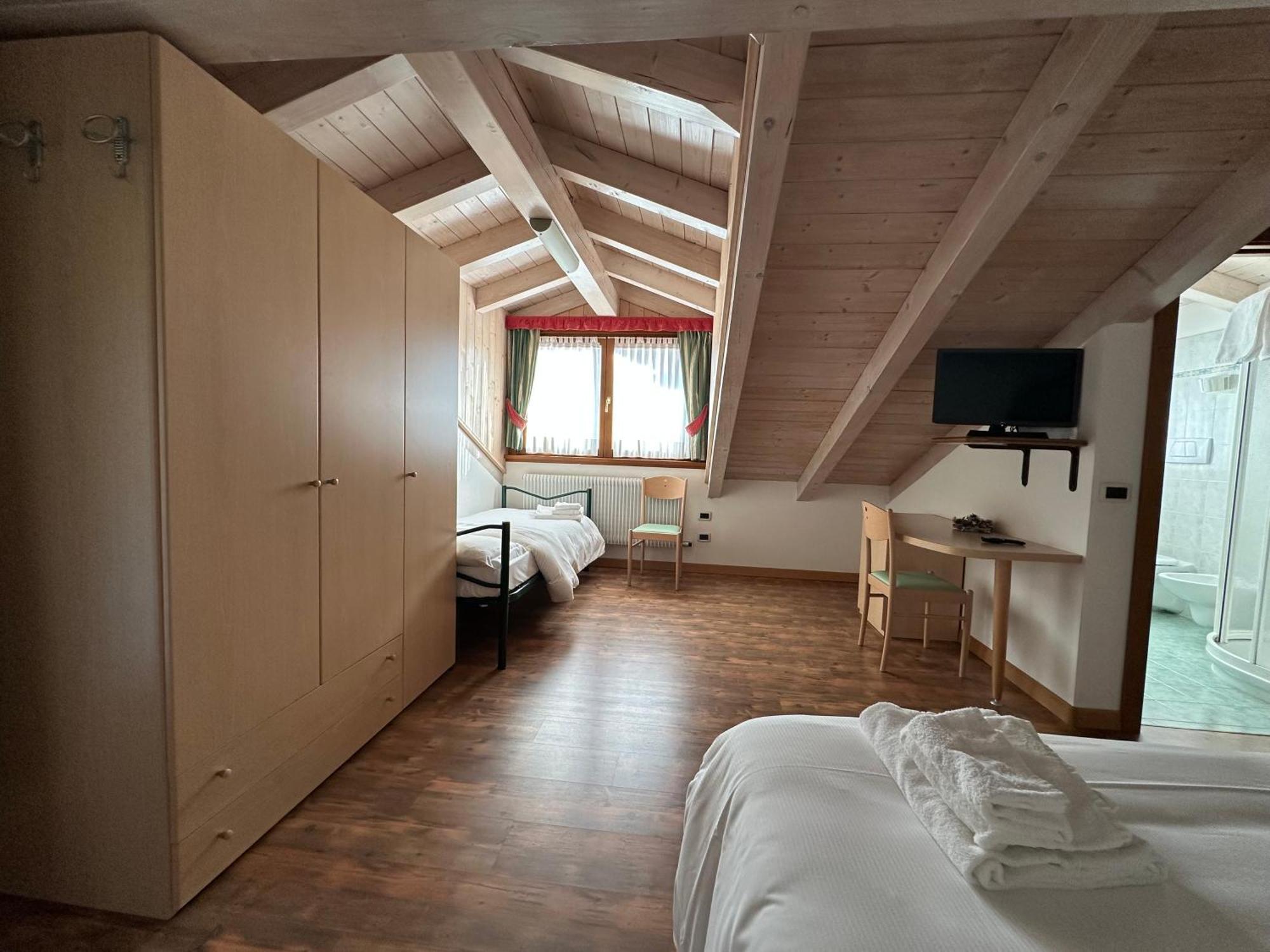 Hotel Garni Maffei Pinzolo Εξωτερικό φωτογραφία